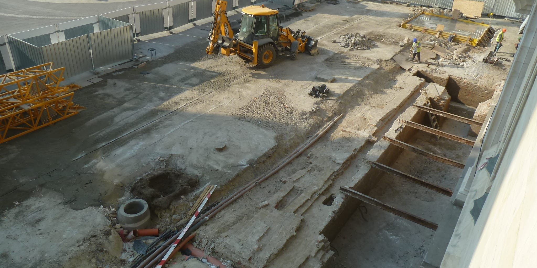 Szentháromság tér képe