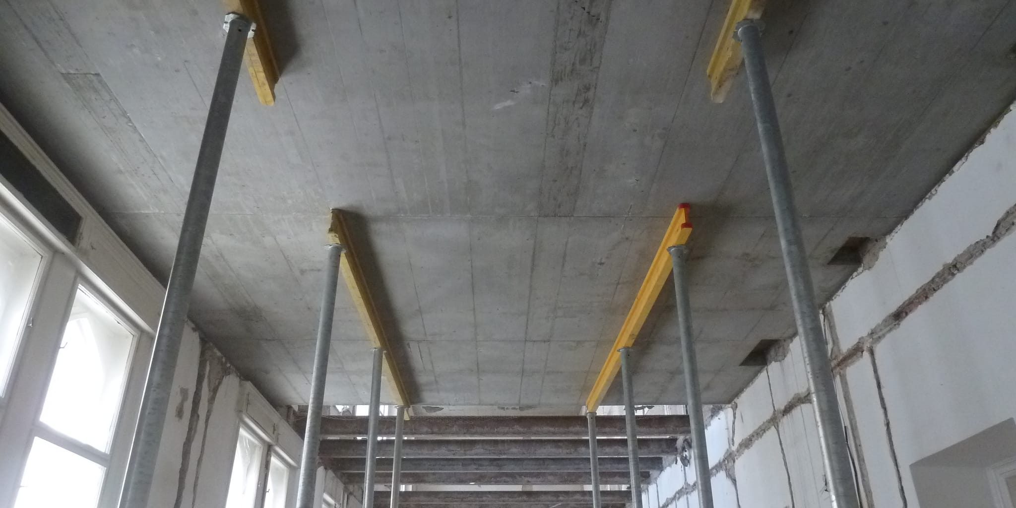 Elkészült új födémmezők